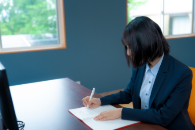 スケジュール確認の風景